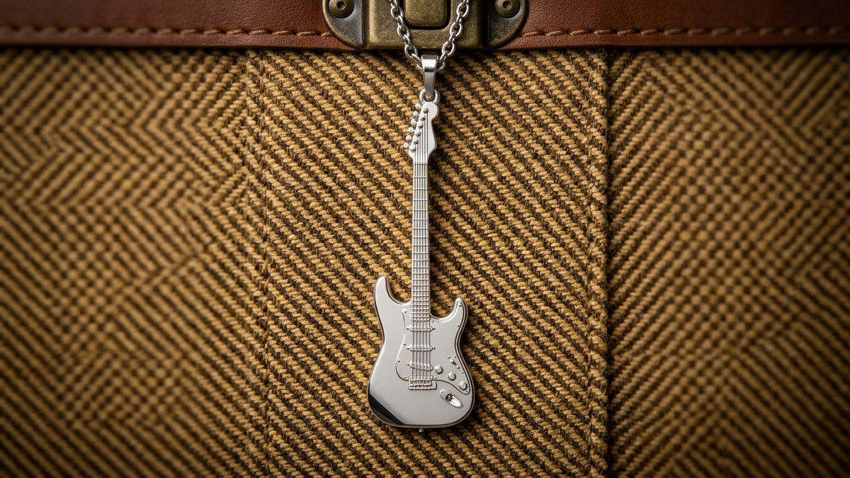 S-Shape Electric Guitar Pendant in 999 Fine Silver